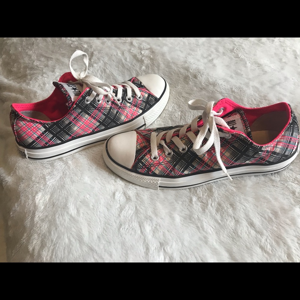 Converse pink plaid all star sneakers